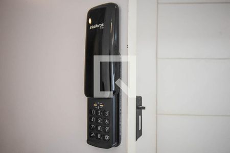 Fechadura eletrônica de apartamento para alugar com 2 quartos, 56m² em Jardim Parque Morumbi, São Paulo