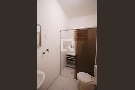 Casa à venda com 250m², 2 quartos e 1 vagaBanheiro