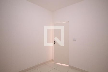 Casa à venda com 250m², 2 quartos e 1 vagaQuarto