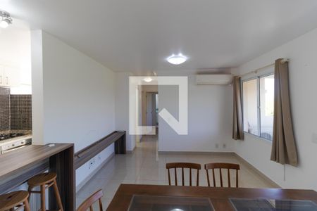 Salas de apartamento à venda com 3 quartos, 78m² em Loteamento Center Santa Genebra, Campinas
