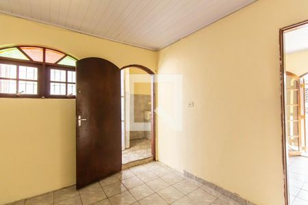 Sala de casa para alugar com 1 quarto, 52m² em Conjunto Residencial José Bonifácio, São Paulo