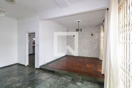 Sala de casa à venda com 4 quartos, 151m² em Vila Prudente, São Paulo