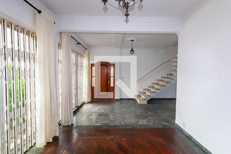 Sala de casa à venda com 4 quartos, 151m² em Vila Prudente, São Paulo