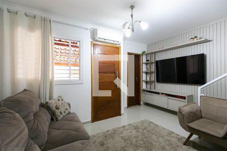 Sala de casa de condomínio para alugar com 2 quartos, 67m² em Vila Jacuí, São Paulo