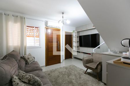 Sala de casa de condomínio para alugar com 2 quartos, 67m² em Vila Jacuí, São Paulo