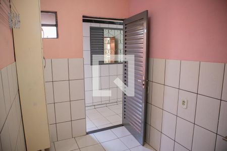 Casa para alugar com 120m², 2 quartos e 2 vagasÁrea de Serviço