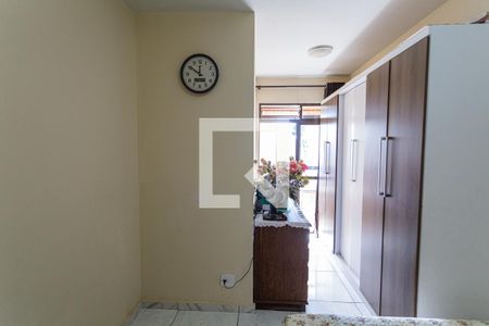 Apartamento à venda com 99m², 4 quartos e 2 vagasQuarto 3