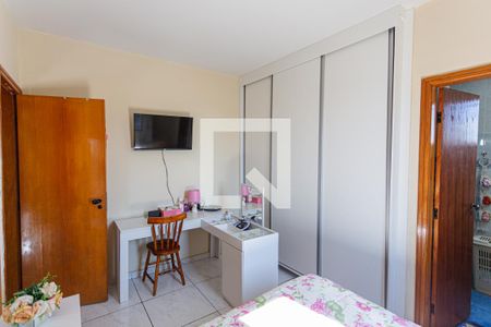 Suíte de apartamento à venda com 4 quartos, 99m² em Palmares, Belo Horizonte