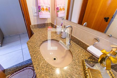 Apartamento à venda com 99m², 4 quartos e 2 vagasPia do Banheiro Social