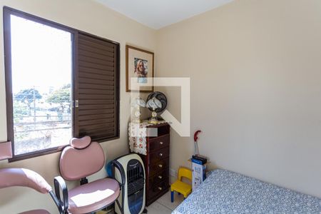 Apartamento à venda com 99m², 4 quartos e 2 vagasQuarto 2