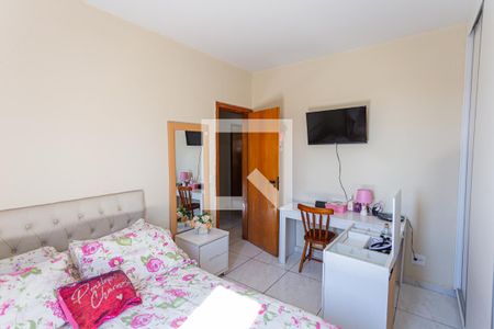 Suíte de apartamento à venda com 4 quartos, 99m² em Palmares, Belo Horizonte
