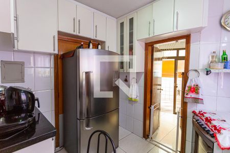 Apartamento à venda com 99m², 4 quartos e 2 vagasCozinha