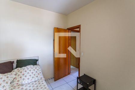 Apartamento à venda com 99m², 4 quartos e 2 vagasQuarto 3