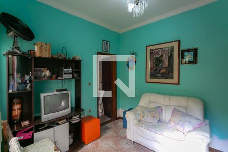 Sala de casa à venda com 2 quartos, 35m² em Horto, Belo Horizonte
