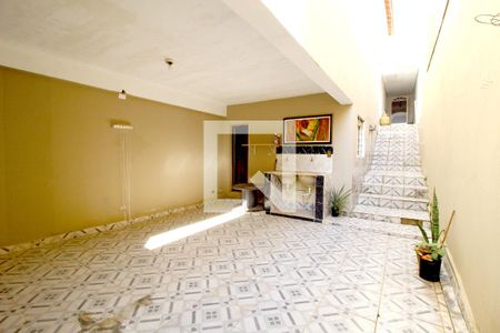 Casa para alugar com 350m², 4 quartos e 2 vagasÁrea de Serviço