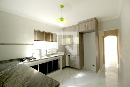 Casa para alugar com 350m², 4 quartos e 2 vagasCozinha