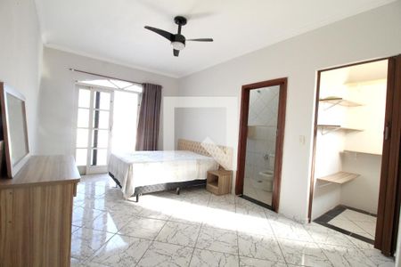 Casa para alugar com 350m², 4 quartos e 2 vagasSuíte