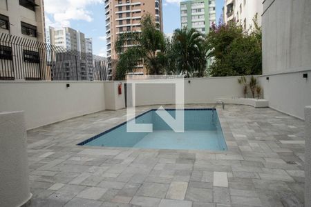 Apartamento para alugar com 125m², 3 quartos e 2 vagasÁrea comum - Piscina