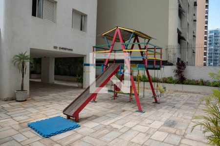 Apartamento para alugar com 125m², 3 quartos e 2 vagasÁrea Comum - Playground