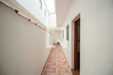 Casa para alugar com 50m², 2 quartos e 1 vagaCorredor