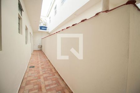 Casa para alugar com 50m², 2 quartos e 1 vagaCorredor