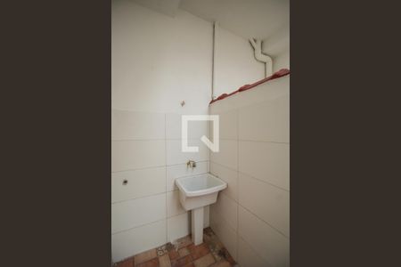 Casa para alugar com 50m², 2 quartos e 1 vagaÁrea de Serviço