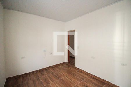 Quarto 2 de casa para alugar com 2 quartos, 50m² em Jardim Robru, São Paulo