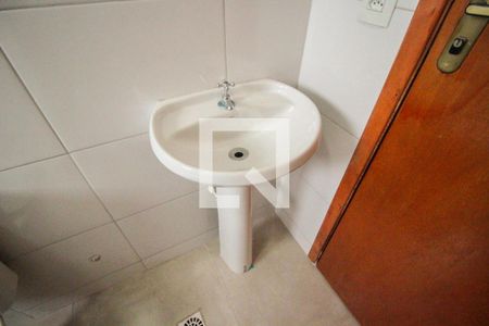 Casa para alugar com 50m², 2 quartos e sem vagaBanheiro
