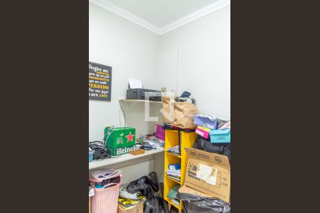 Casa à venda com 180m², 3 quartos e 2 vagas Casa à venda com 180m², 3 quartos e 2 vagasEscritório
