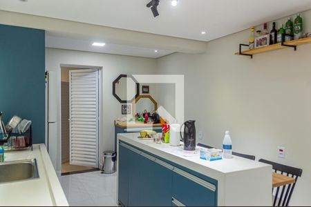 Casa à venda com 180m², 3 quartos e 2 vagas Casa à venda com 180m², 3 quartos e 2 vagasCozinha