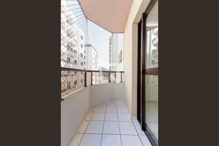 Sacada de apartamento para alugar com 3 quartos, 86m² em Jardim Leonor Mendes de Barros, São Paulo