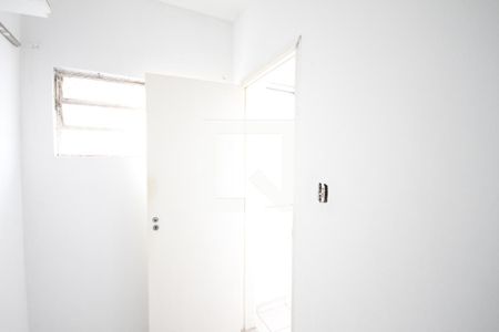 Apartamento para alugar com 70m², 2 quartos e sem vagaQuarto de Serviço