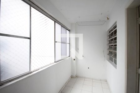 Apartamento para alugar com 70m², 2 quartos e sem vagaÁrea de Serviço