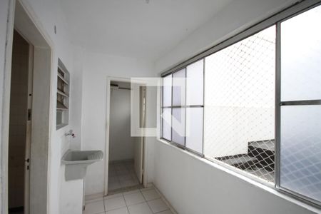 Apartamento para alugar com 70m², 2 quartos e sem vagaÁrea de Serviço