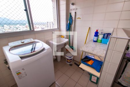 Apartamento para alugar com 163m², 3 quartos e 1 vagaÁrea de Serviço