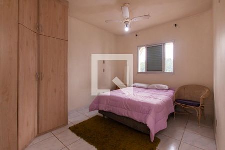 Suíte 1 de apartamento para alugar com 3 quartos, 163m² em Jardim Las Palmas, Guarujá