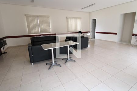 Apartamento para alugar com 46m², 2 quartos e 1 vagaÁrea comum - Salão de festas