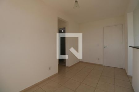 Sala de apartamento para alugar com 2 quartos, 46m² em Vila Trinta E Um de Março, Campinas