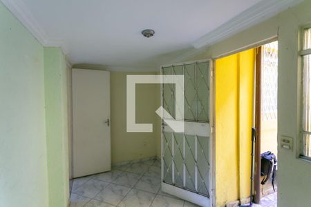 Sala de casa para alugar com 2 quartos, 75m² em Renascença, Belo Horizonte
