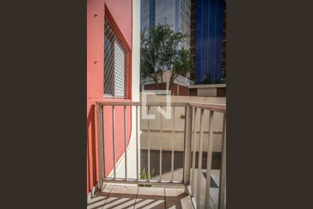 Varanda de apartamento para alugar com 3 quartos, 65m² em Vila Nova Caledônia, São Paulo