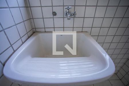 Apartamento para alugar com 65m², 3 quartos e 1 vaga Apartamento para alugar com 65m², 3 quartos e 1 vagaÁrea de Serviço - Torneira