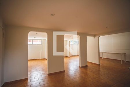 Apartamento para alugar com 65m², 3 quartos e 1 vaga Apartamento para alugar com 65m², 3 quartos e 1 vagaÁrea comum - Salão de festas