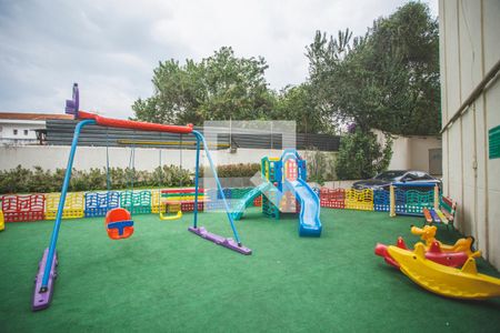 Apartamento para alugar com 65m², 3 quartos e 1 vaga Apartamento para alugar com 65m², 3 quartos e 1 vagaÁrea Comum - Playground