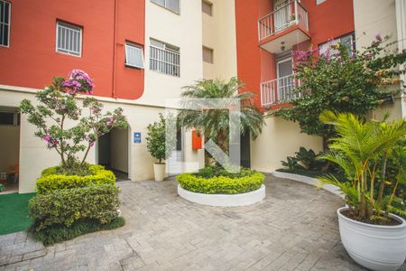 Apartamento para alugar com 65m², 3 quartos e 1 vaga Apartamento para alugar com 65m², 3 quartos e 1 vagaFachada do bloco