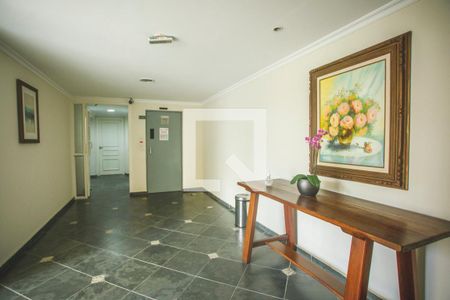 Apartamento para alugar com 65m², 3 quartos e 1 vaga Apartamento para alugar com 65m², 3 quartos e 1 vagaHall social