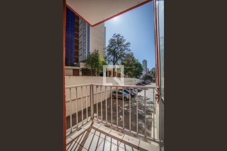 Varanda de apartamento para alugar com 3 quartos, 65m² em Vila Nova Caledônia, São Paulo