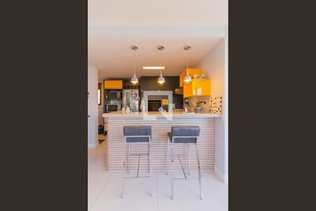 Cozinha e Área de Serviço de apartamento para alugar com 1 quarto, 50m² em Jardim Botânico, Porto Alegre