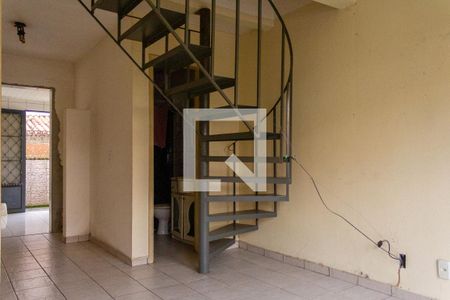 Casa de condomínio para alugar com 45m², 2 quartos e 1 vaga Casa de condomínio para alugar com 45m², 2 quartos e 1 vagaSala