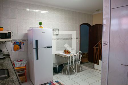 Casa à venda com 270m², 4 quartos e 1 vagacozinha