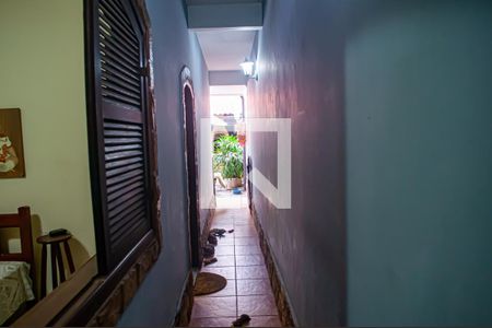 Casa à venda com 270m², 4 quartos e 1 vagacorredor externo